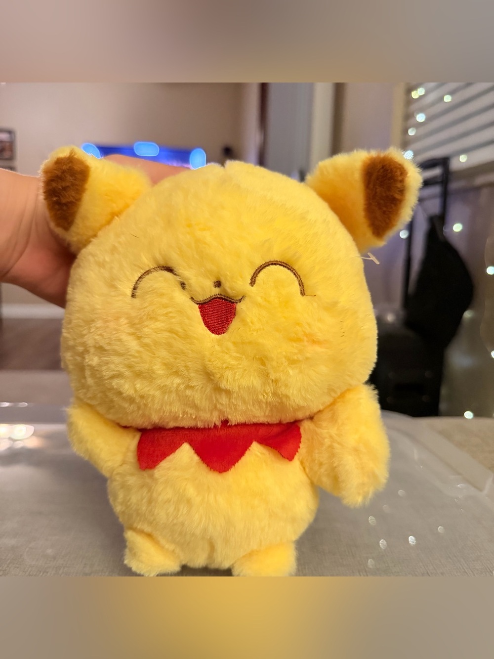 Kawaii Pikachu Pokémon Plush Stuffed Animal Yellow w/Red Collar Smiling Nintendo